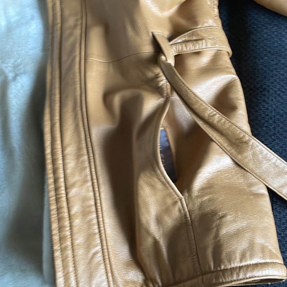 Wilson faux fur lined leather coat. - Picture 4 of 10